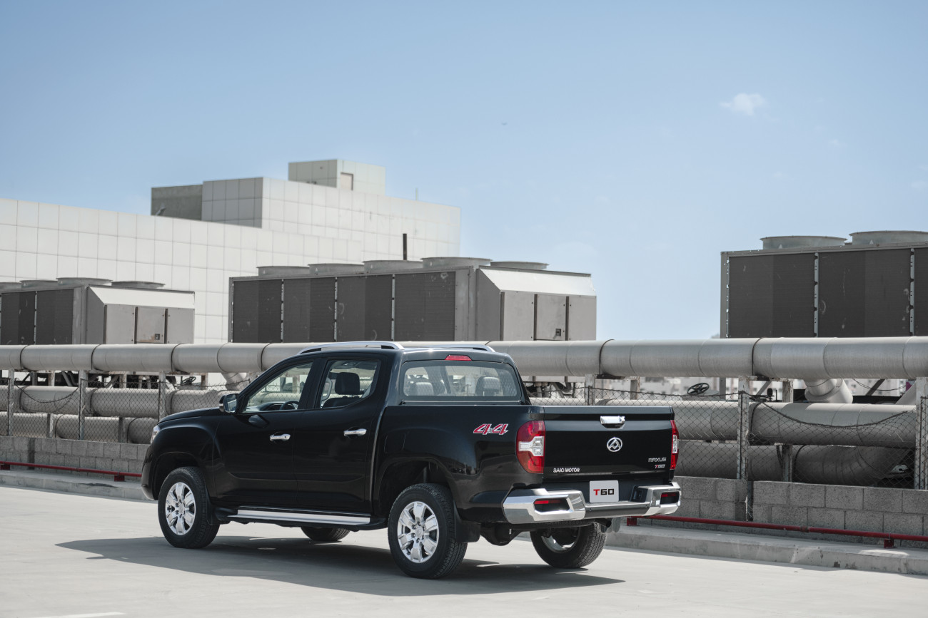 لاكجري سيارة 